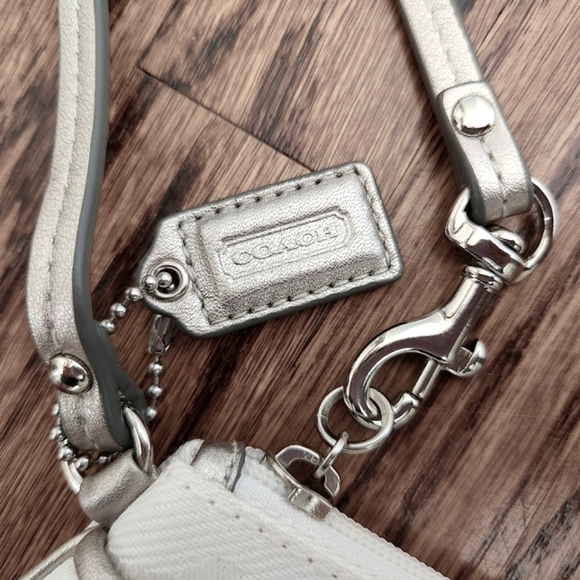 Coach Wristlet - Picture 2 of 3